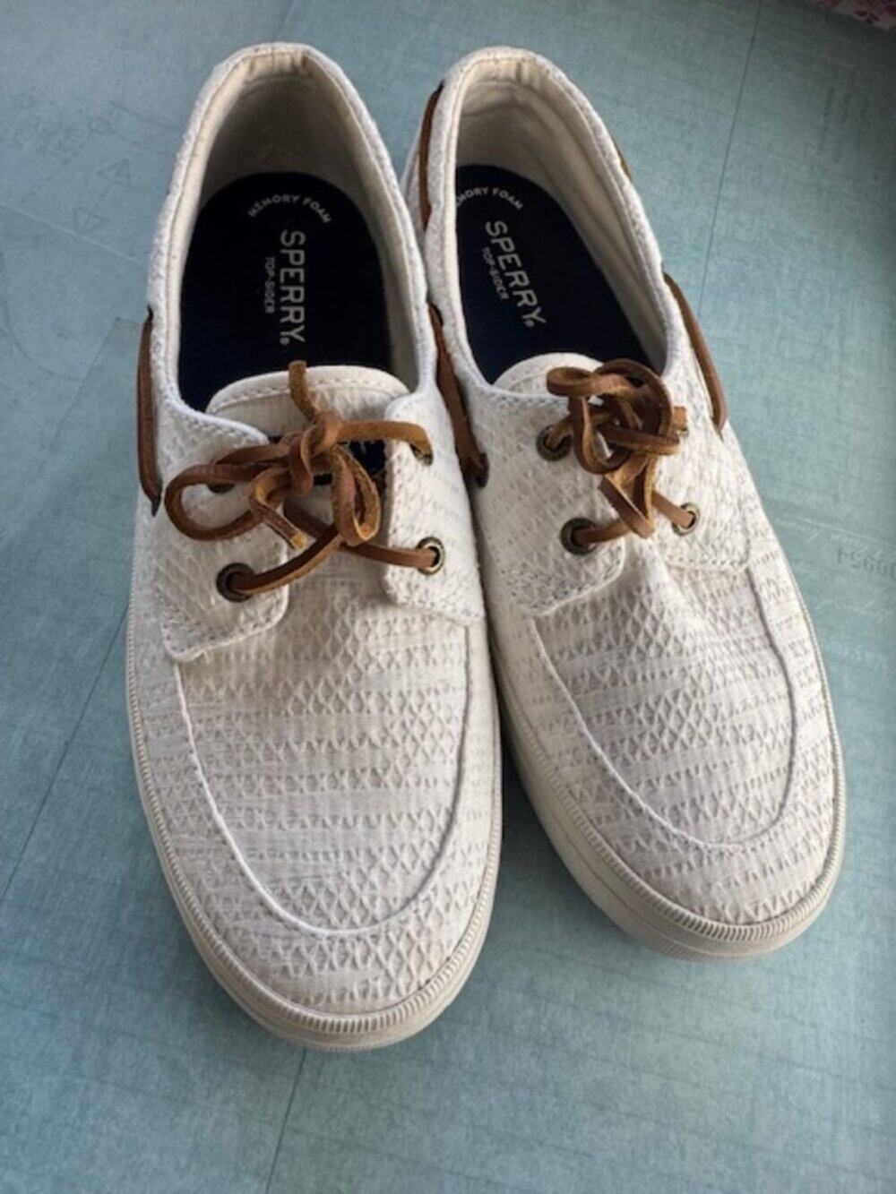 SPERRY Top-Sider White Textured Boat Shoes w/Memory Foam -NEW! Women’s Sz 8